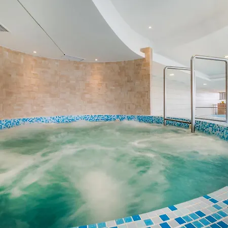 Myflat Club 218 Gold I Wellness Siófok